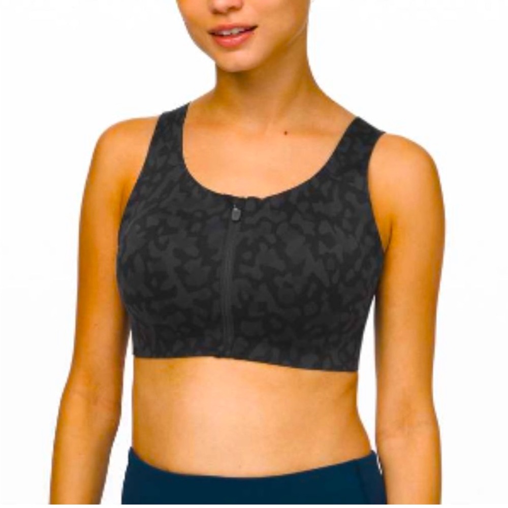 Lululemon Athletica Enlite Bra Size 34D Camo gray and black